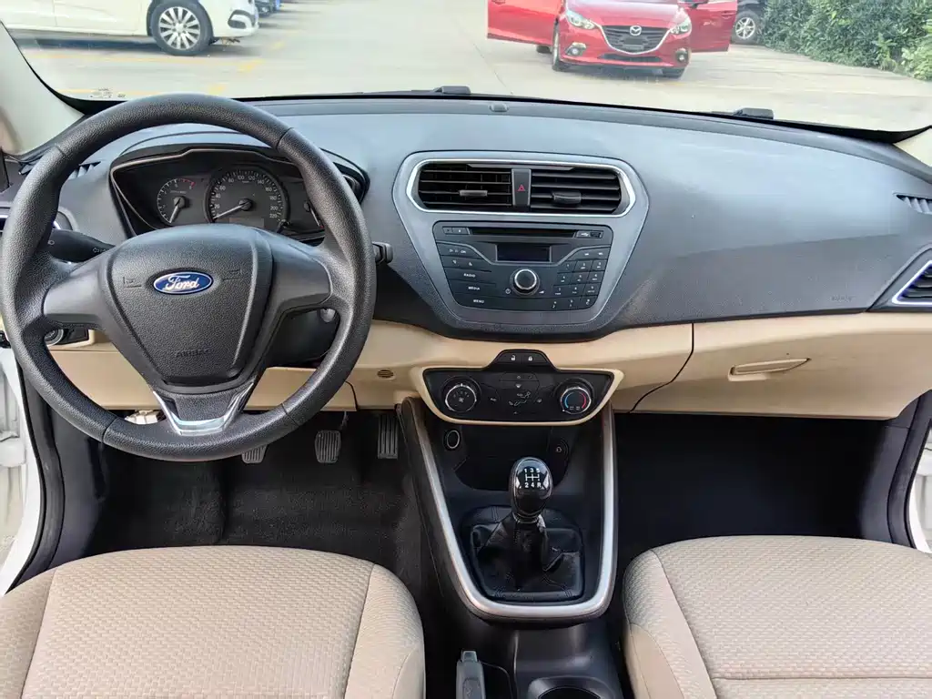 Ford Escort 2016