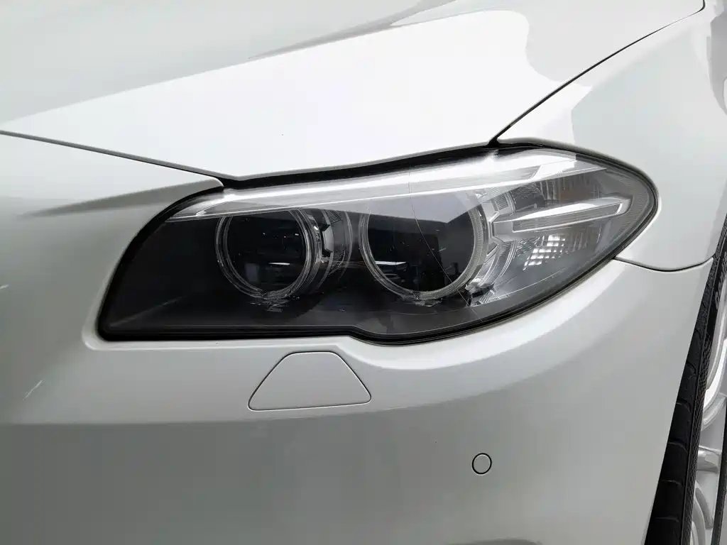BMW 5 Series 2016