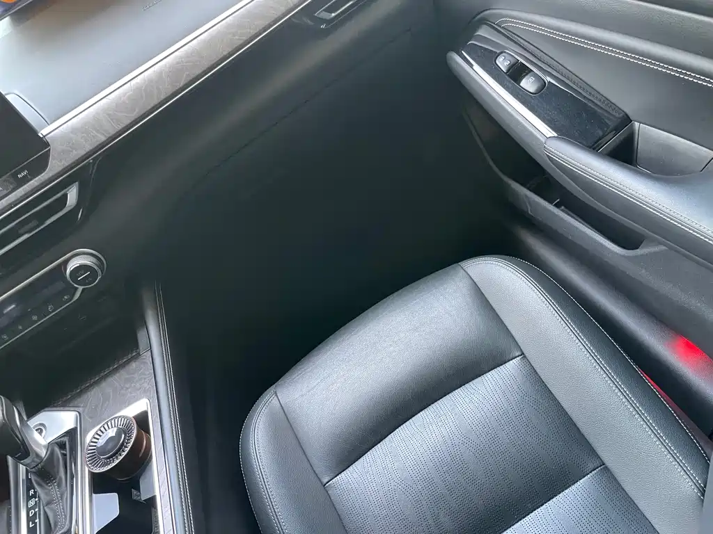 Nissan Teana 2023 — фото 17