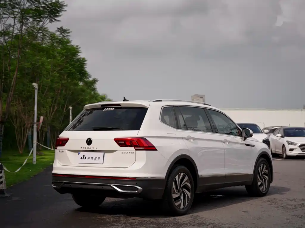 Volkswagen Tiguan L 2021 — фото 4