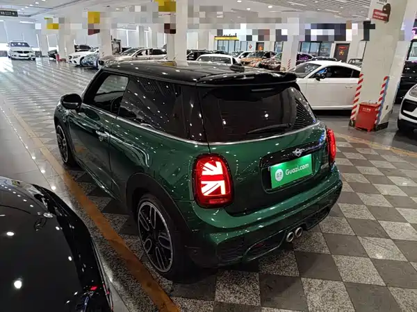 MINI 2021