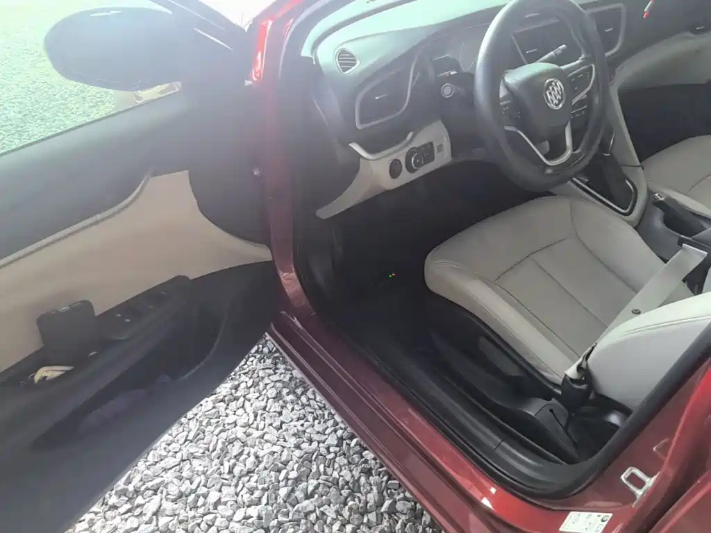 Buick Excelle GT 2019 — фото 16