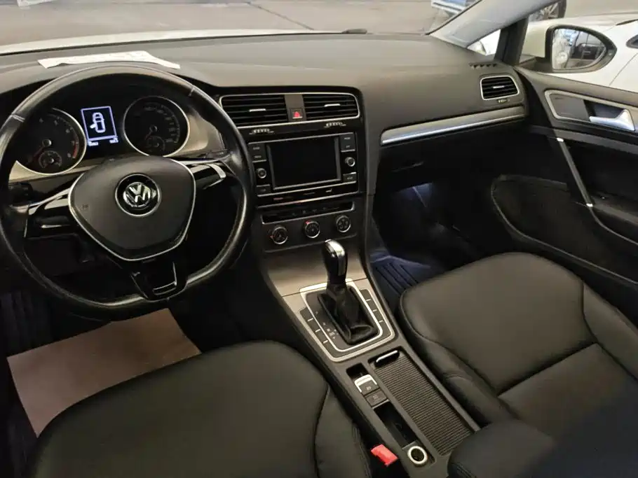 Volkswagen Golf 2016 — фото 12