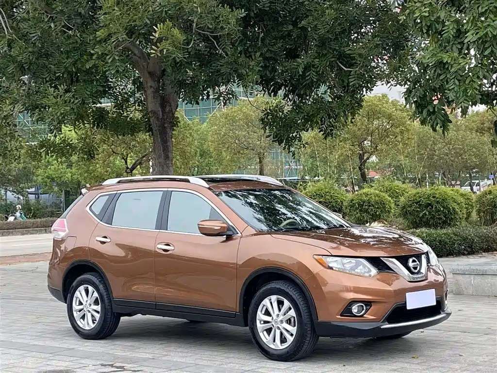 Nissan X-Trail 2014 — фото 3