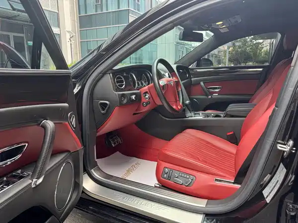 Bentley Flying Spur 2017