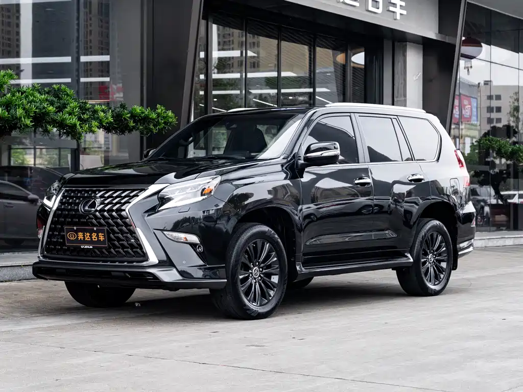 Lexus GX 2022 — фото 1