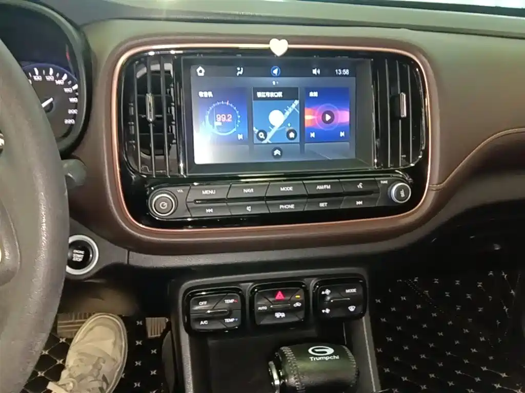 GAC Motor Trumpchi GS3 2018 — фото 13