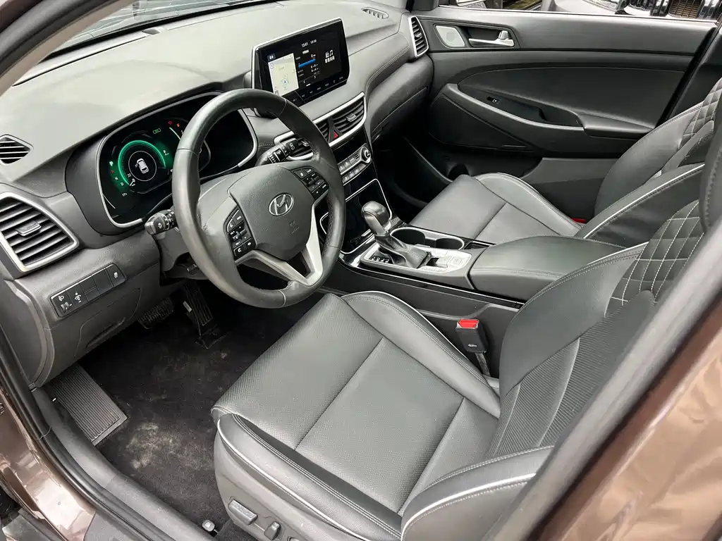 Hyundai Tucson 2019 — фото 9