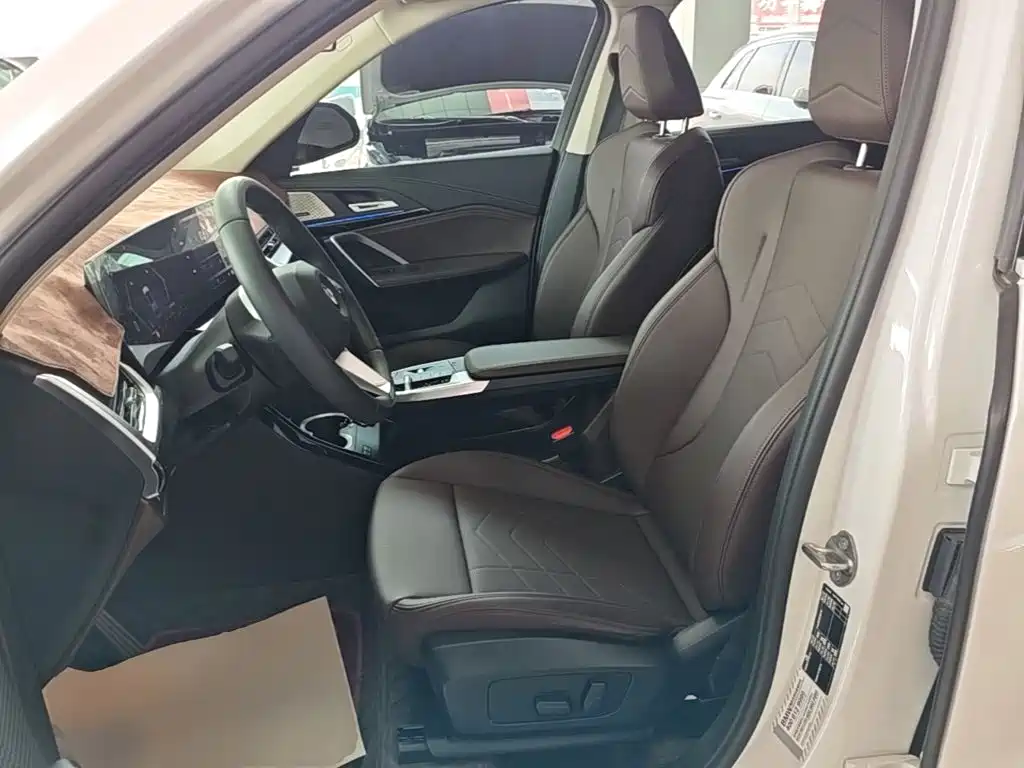 BMW X1 2024 — фото 15