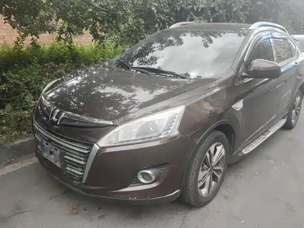 Luxgen You6 SUV 2016