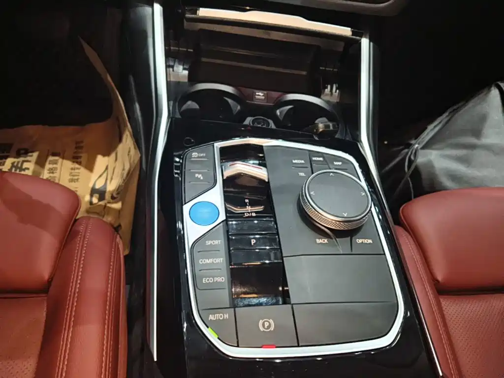 BMW i3 2023 — фото 14