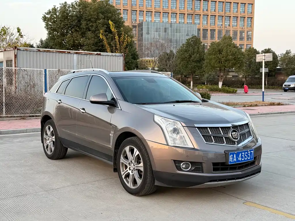 Cadillac SRX 2012