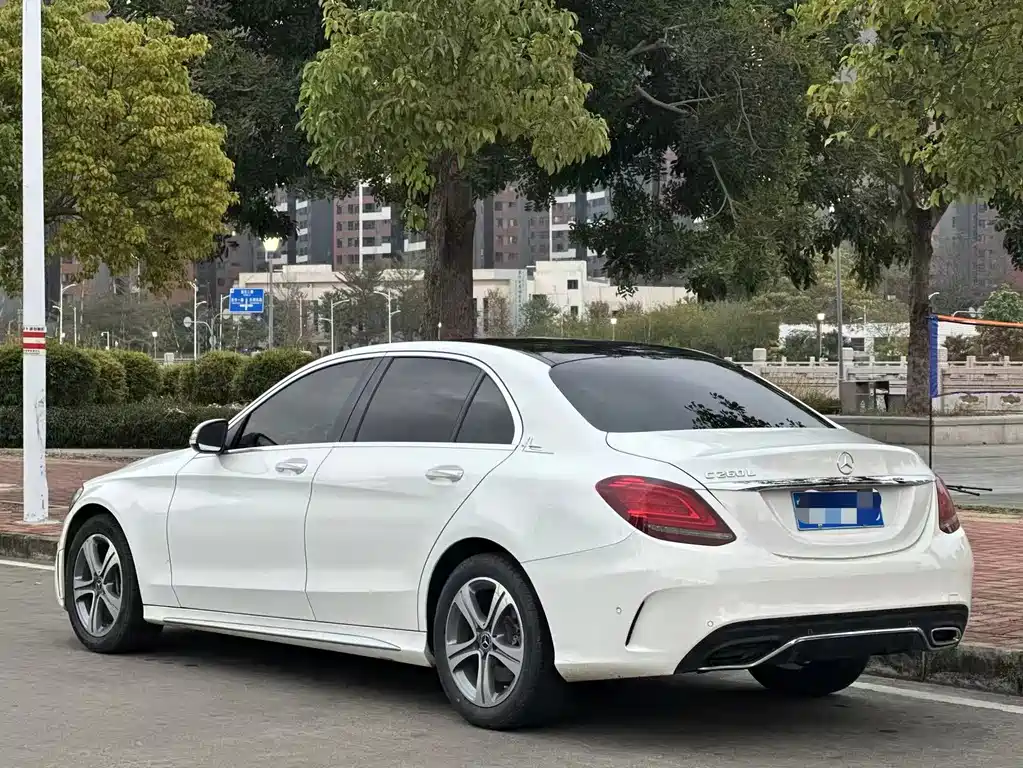Mercedes-Benz C-Class 2020 — фото 8