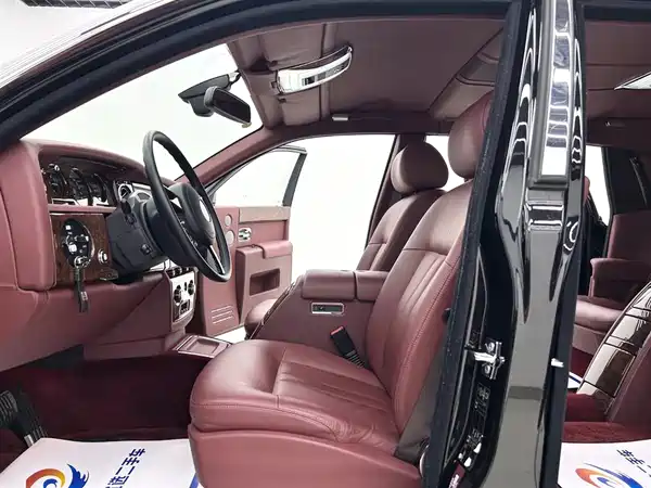 Rolls-Royce Phantom 2013