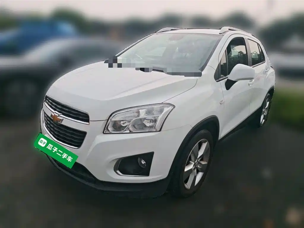 Chevrolet Trax 2015 — фото 2