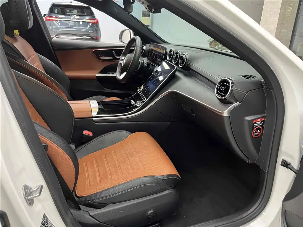 Mercedes-Benz C-Class 2022 — фото 13