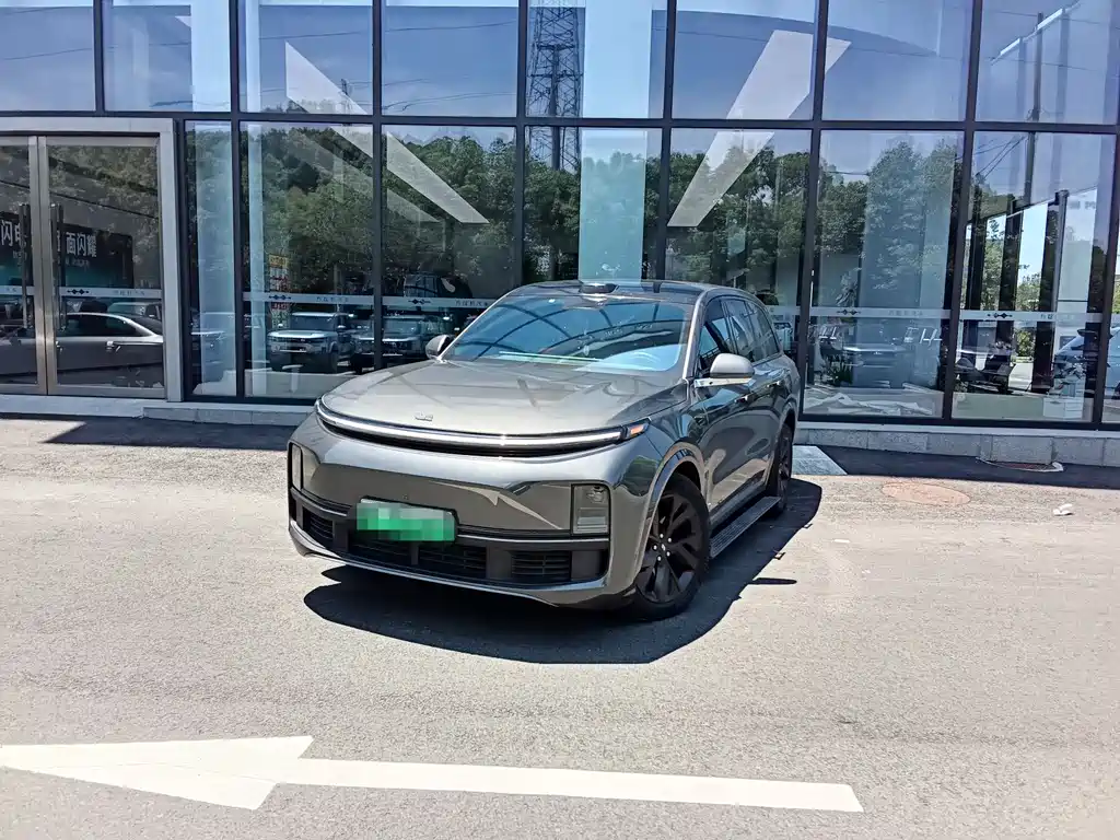 Li Auto Li L8 2023