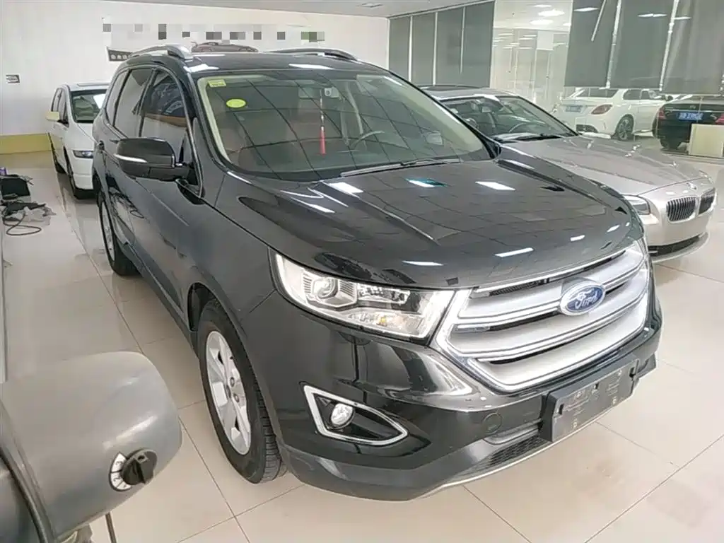 Ford Edge 2016 — фото 4