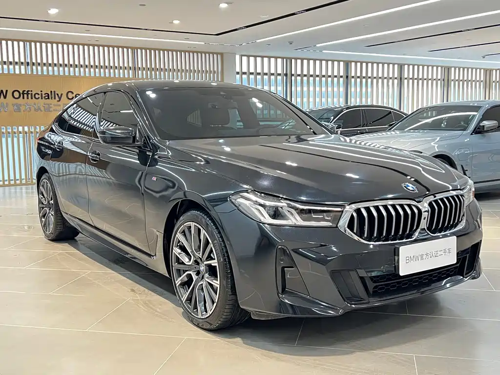 BMW 6 Series GT 2025 — фото 3