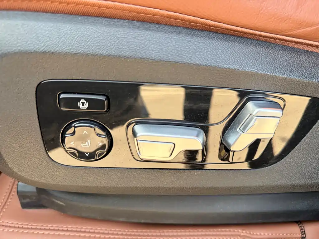 BMW X7 2020 — фото 14