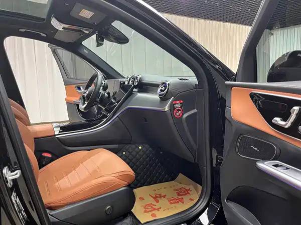 Mercedes-Benz GLC 2024