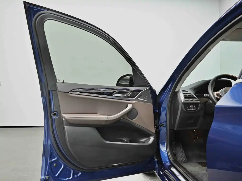 BMW X3 2022 — фото 13
