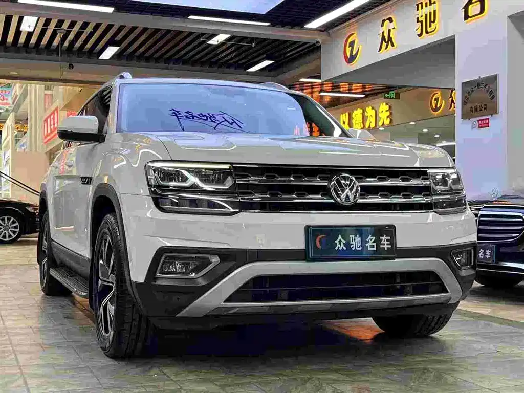 Volkswagen Teramont 2017 — фото 1