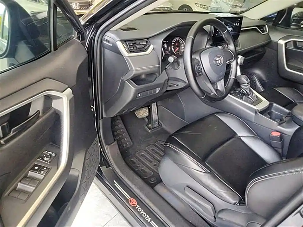 Toyota Wildlander 2024 — фото 16