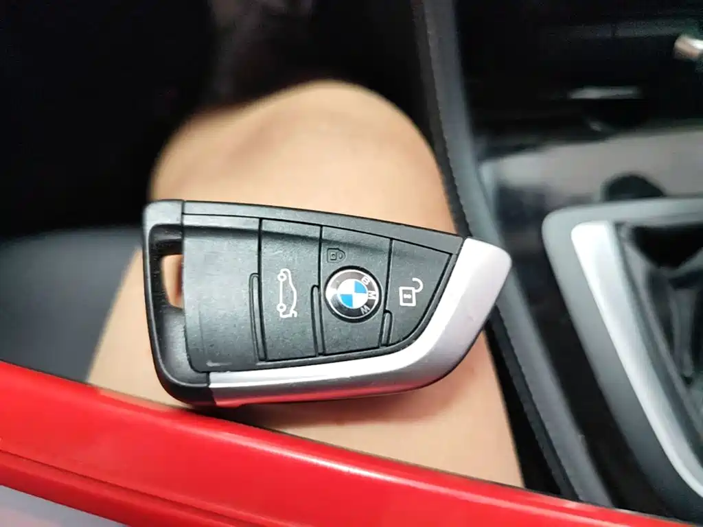 BMW 2 Series Station Wagon 2017 — фото 9