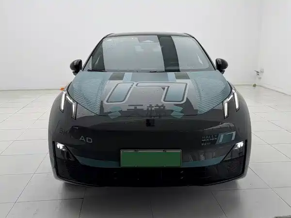 Lynk & Co Z20 2024
