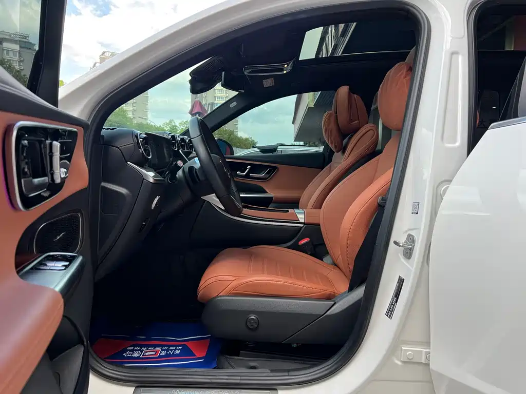 Mercedes-Benz GLC 2024