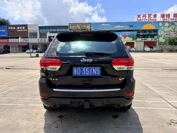 Jeep Grand Cherokee 2017
