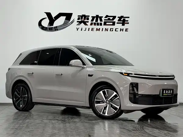 Li Auto L6 2024