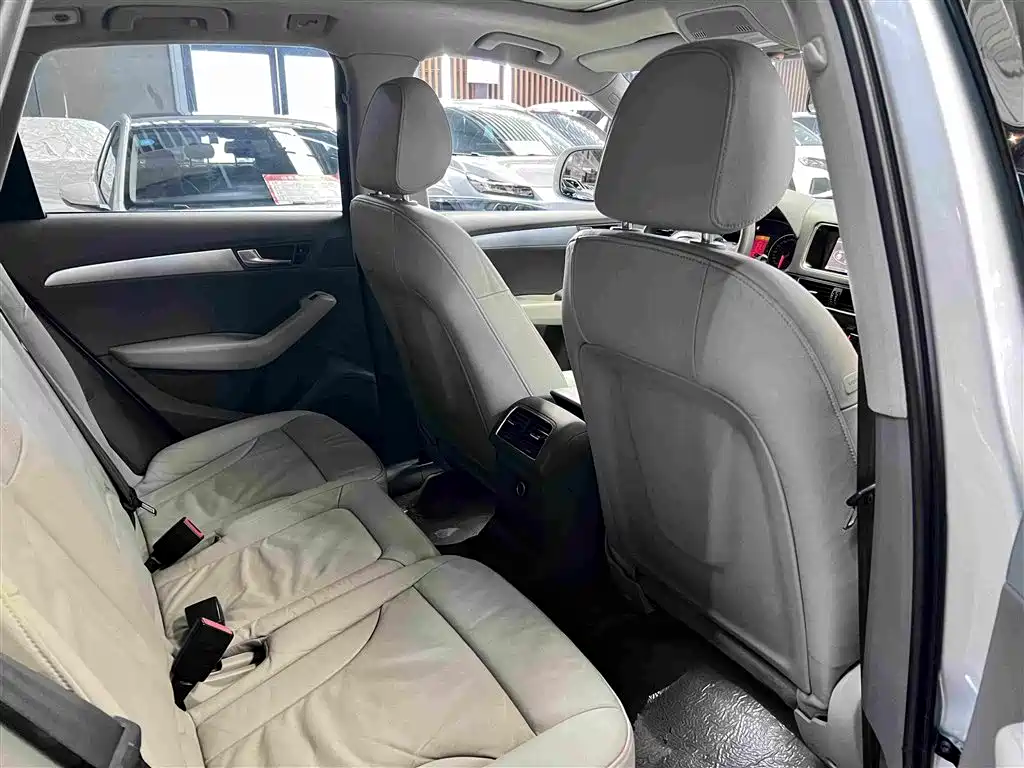Audi Q5 2011