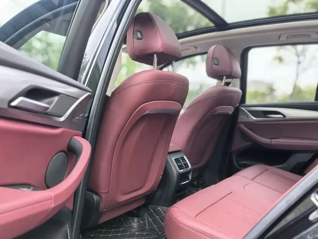 BMW iX3 2022 — фото 10