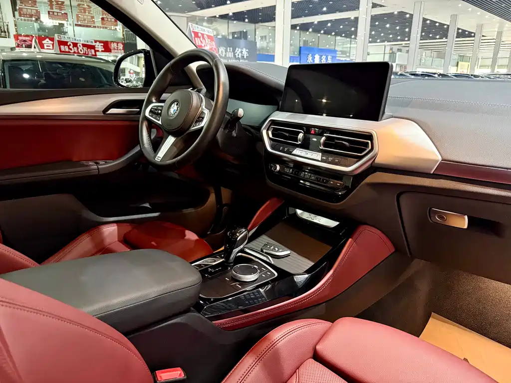 BMW X4 2023 — фото 12