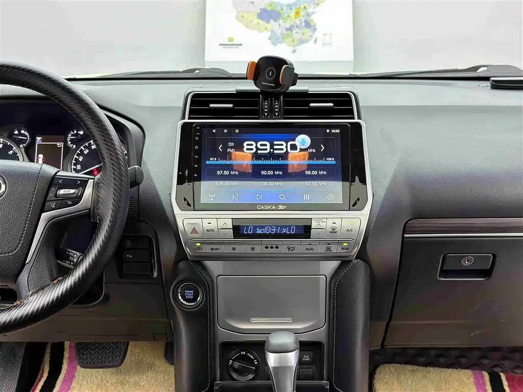 Toyota Prado 2019 — фото 12