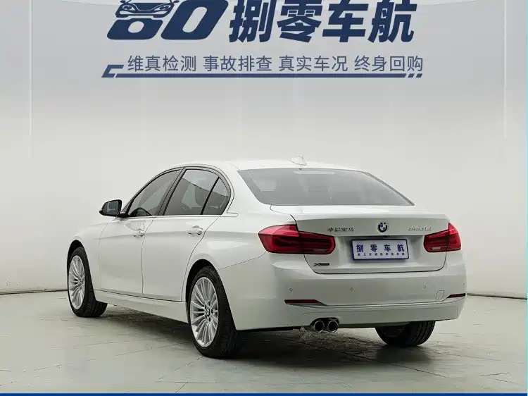 BMW 3 Series 2018 — фото 9