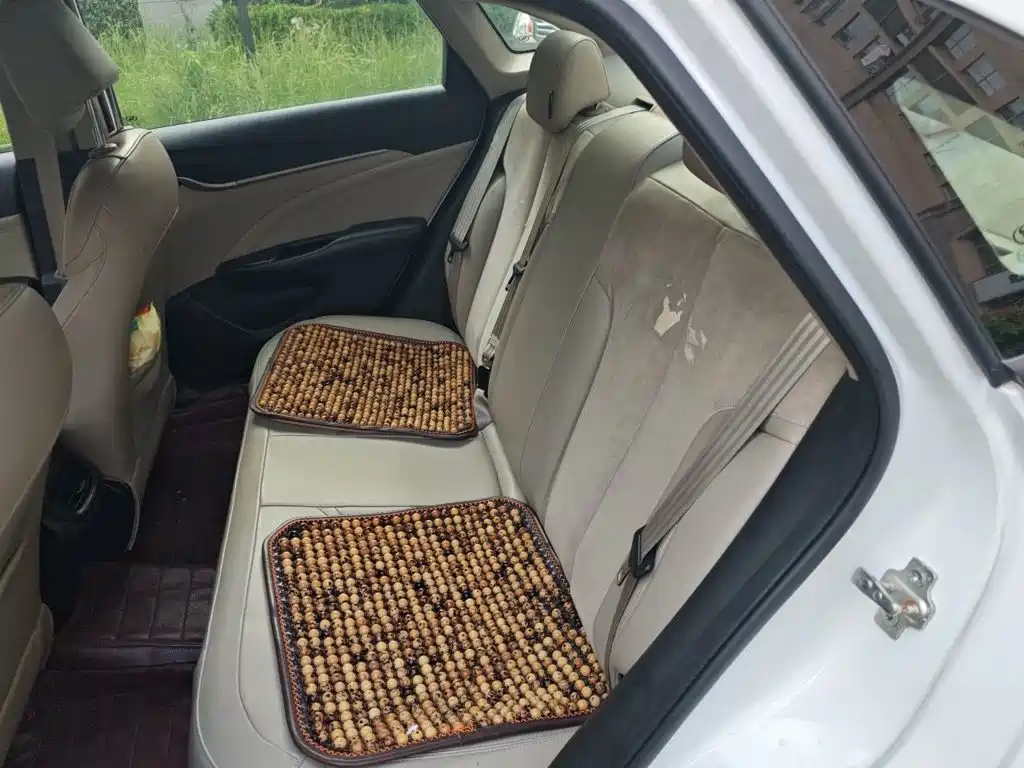 Buick Excelle 2015 — фото 15