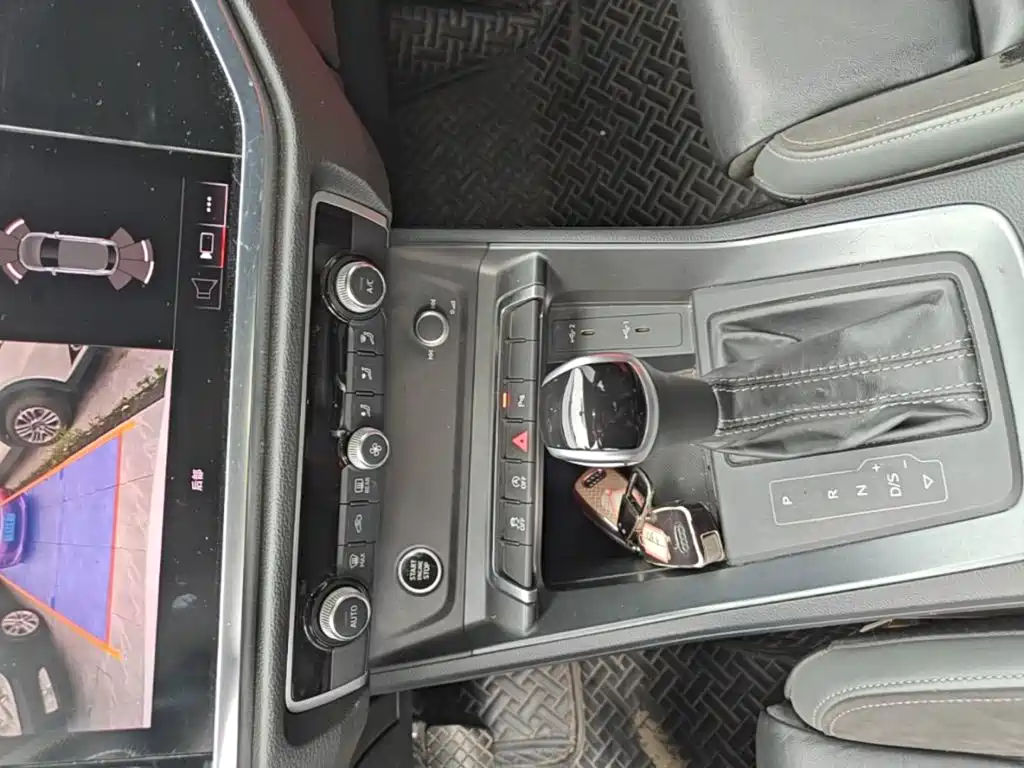 Audi Q3 Sportback 2022 — фото 14