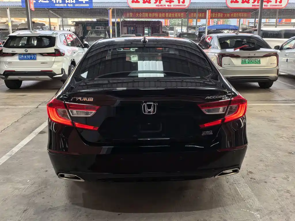 Honda Accord 2020 — фото 15