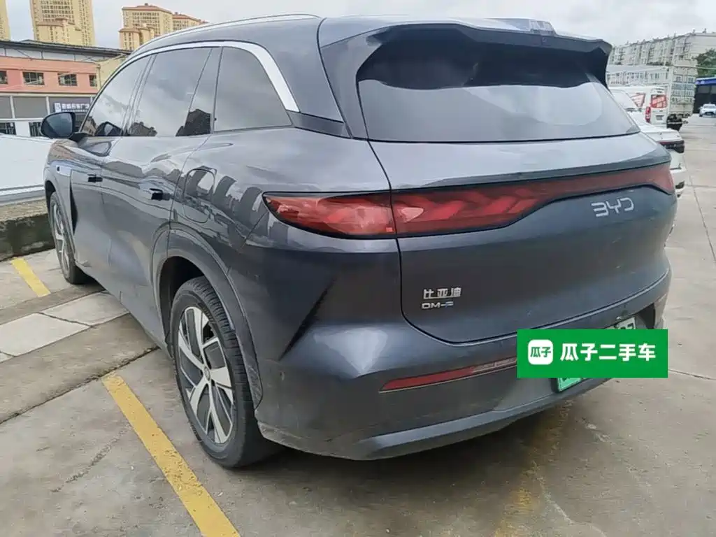 BYD Tang L 2025