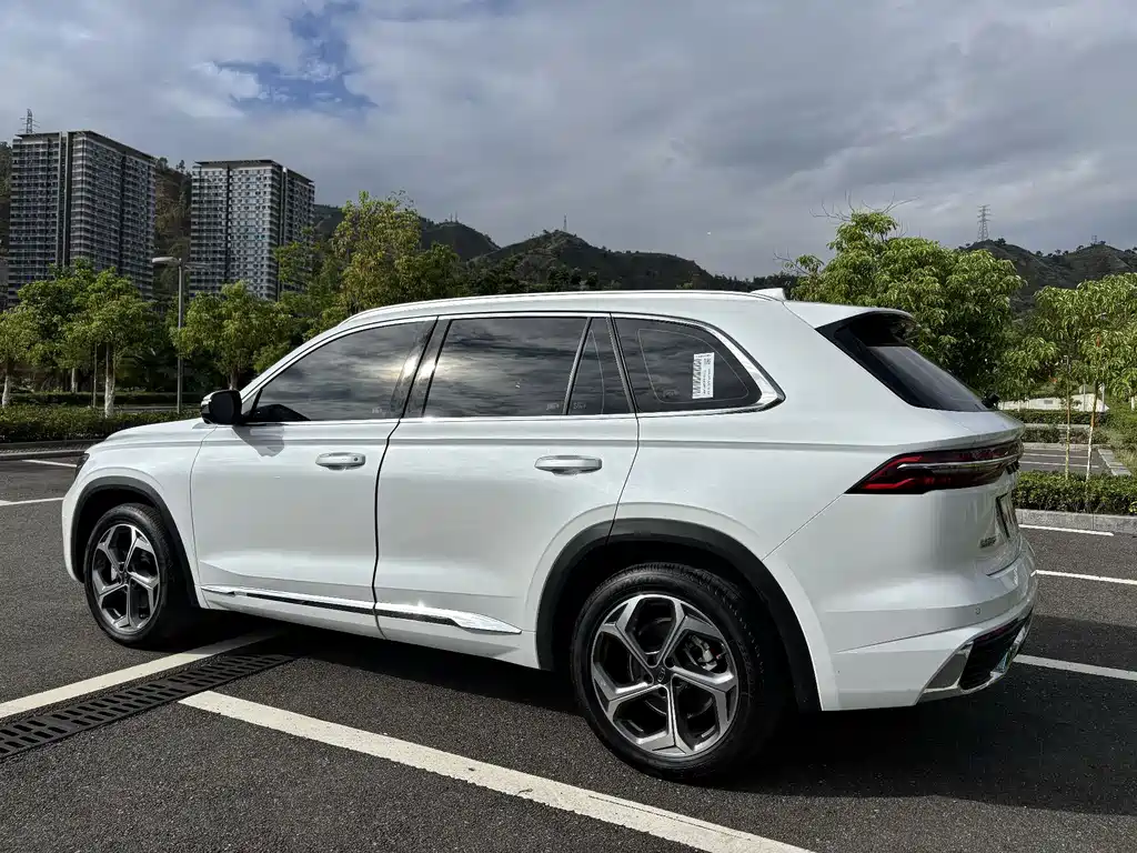 Geely Xingyue L 2023 — фото 4