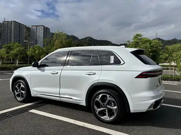 Geely Xingyue L 2023
