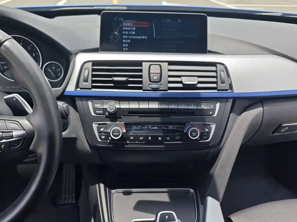 BMW 3 Series GT 2015 — фото 17