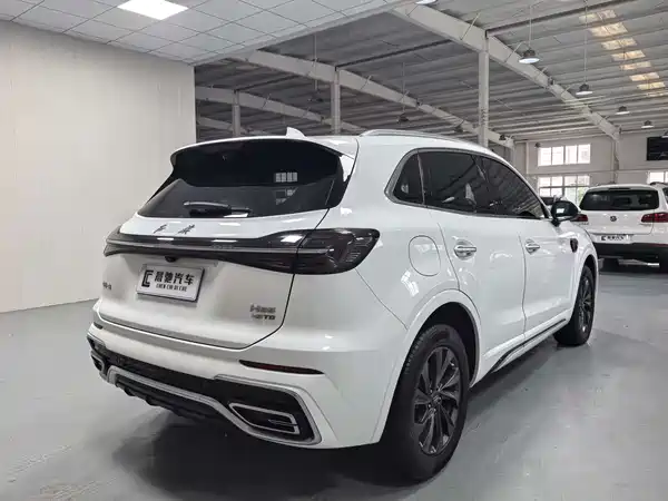 Hongqi HS5 2023