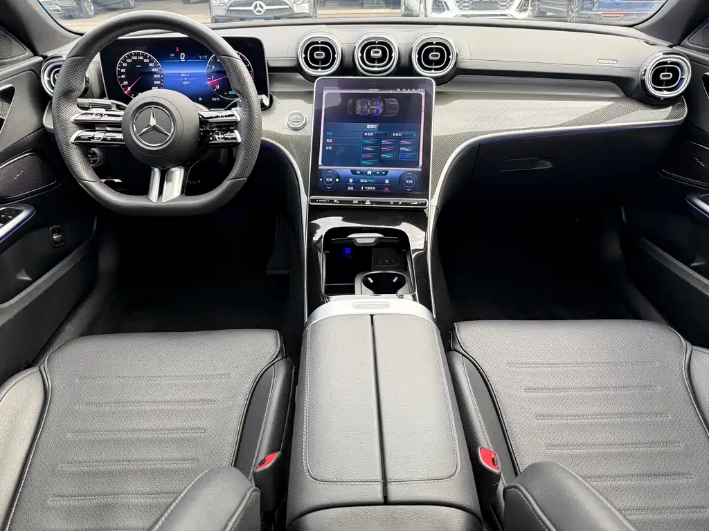 Mercedes-Benz C-Class 2022 — фото 15