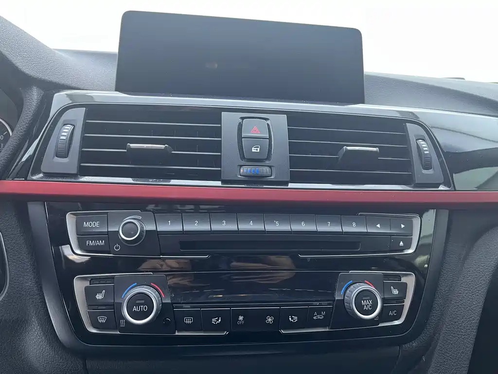 BMW 4 Series 2018 — фото 17