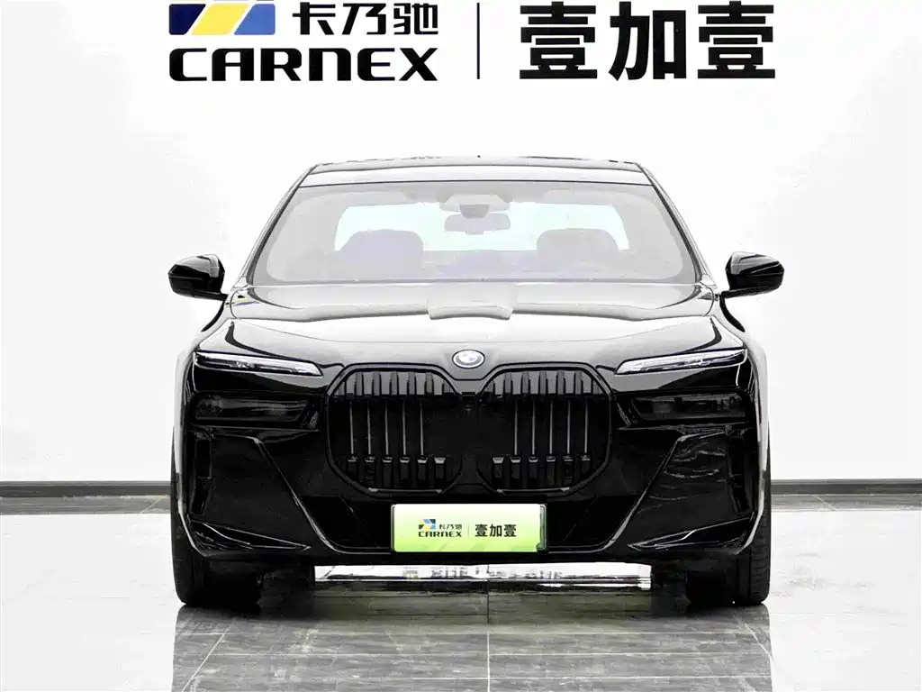 BMW i7 2024 — фото 2