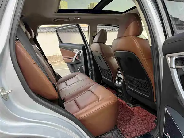 Geely Boyue 2018